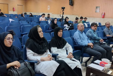 جلسه هم اندیشی تعریف پایان نامه های مشترک هوش مصنوعی در سلامت با تمرکز بر اولویت‌های بخش روان پزشکی بیمارستان نور و علی اصغر